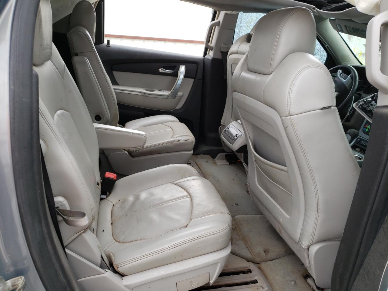 Photo 6 from auction – 2008 GMC ACADIA SLT with VIN 1GKER33798J129614