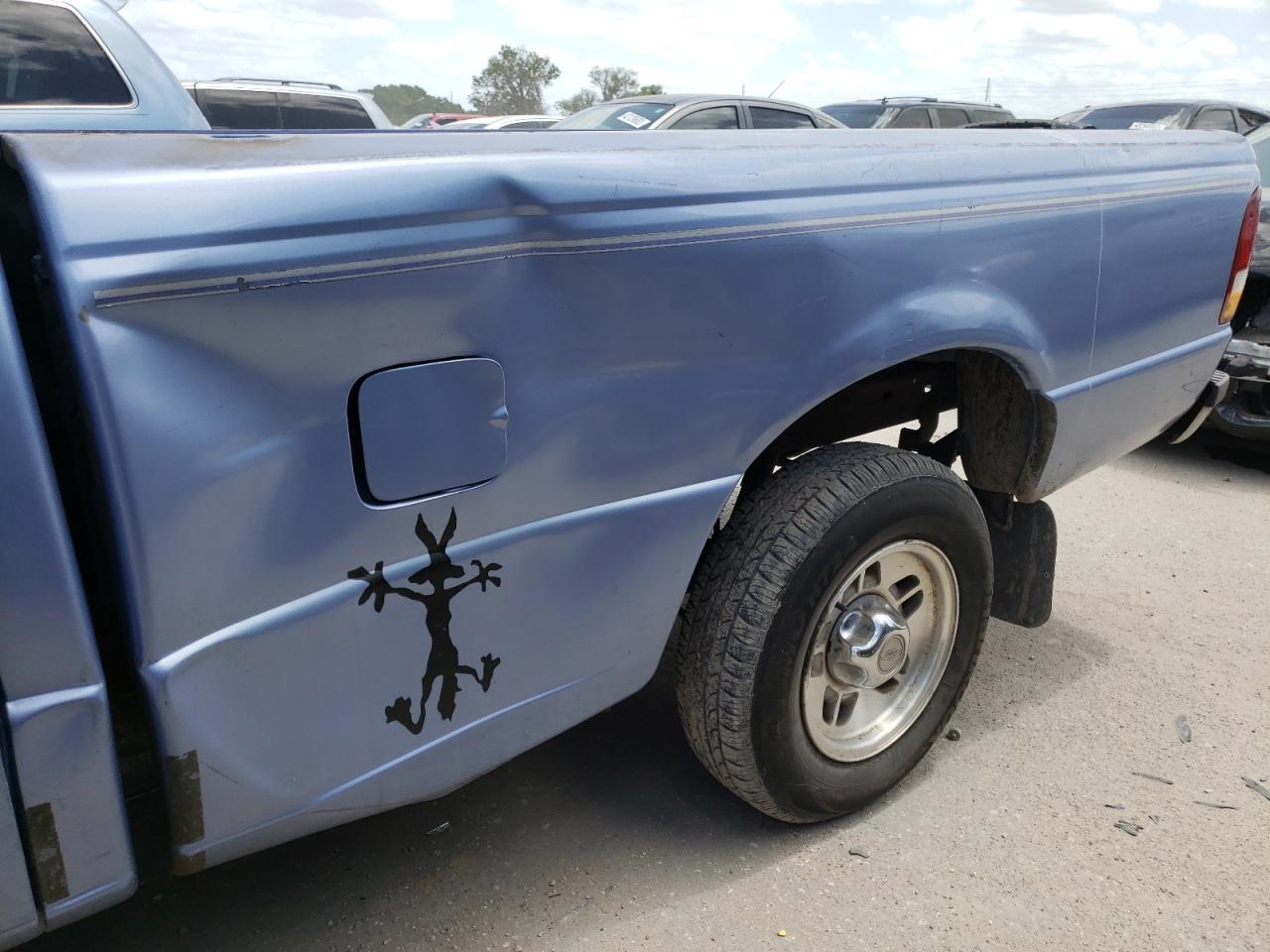 Photo 9 from auction – 1997 FORD RANGER with VIN 1FTCR10U3VUD15502