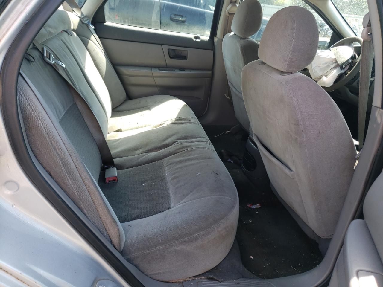 Photo 6 from auction – 2005 FORD TAURUS SE with VIN 1FAFP53225A221980
