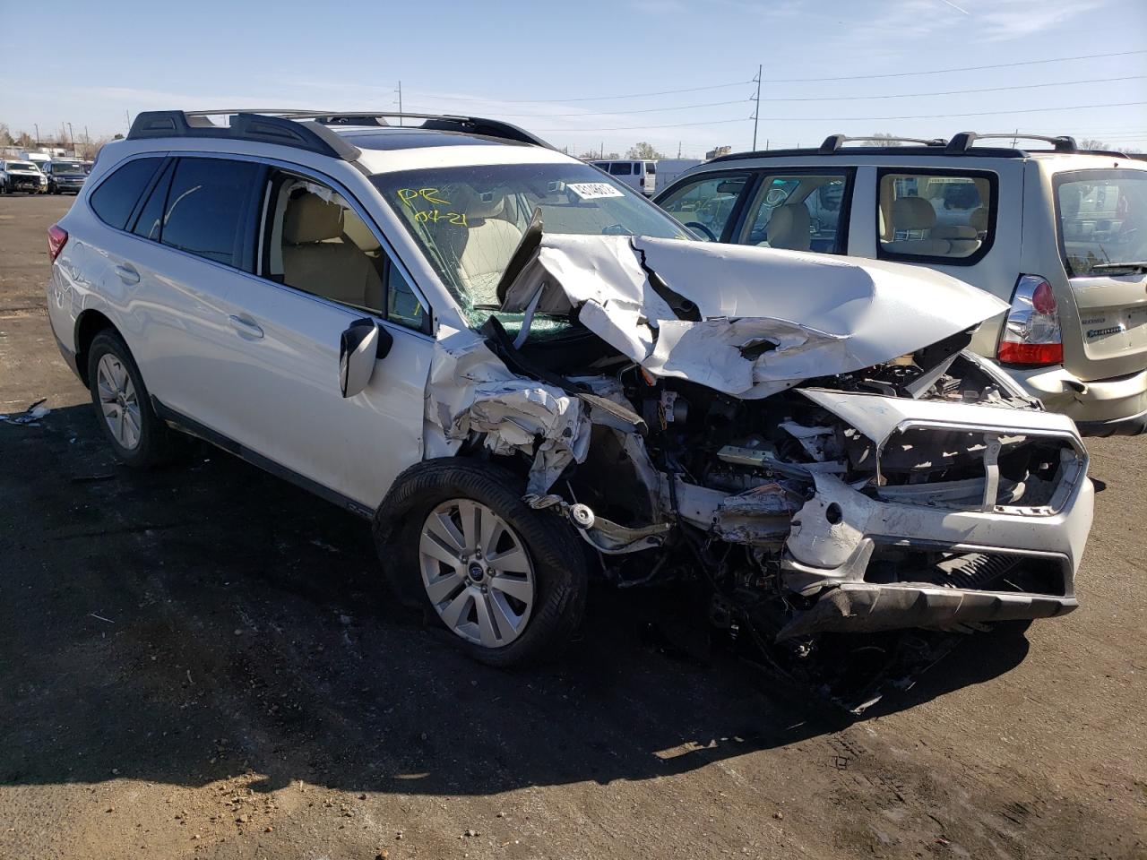 SUBARU OUTBACK 2. 2019 с VIN 4S4BSAHC8K3271098 - Фото с аукциона