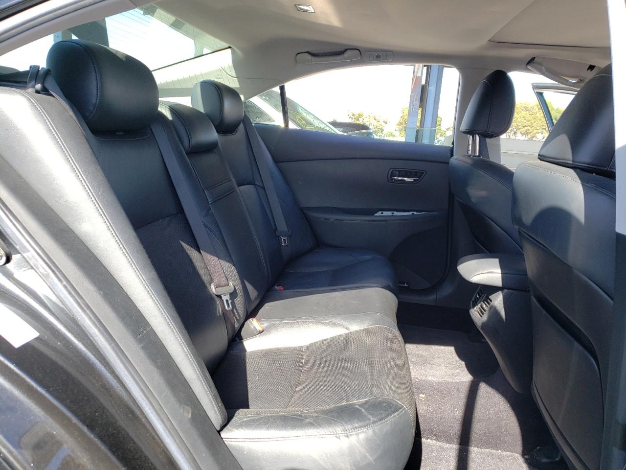 Photo 6 from auction – 2010 LEXUS ES 350 with VIN JTHBK1EG4A2354641