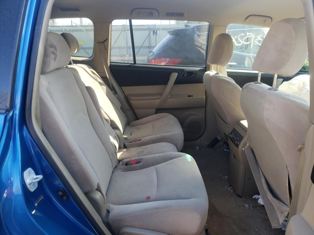 Photo 6 from auction – 2008 TOYOTA HIGHLANDER with VIN JTEES41A982002369