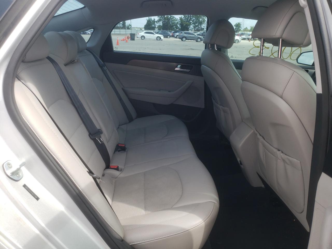 Photo 6 from auction – 2015 HYUNDAI SONATA SPO with VIN 5NPE34AF2FH072398