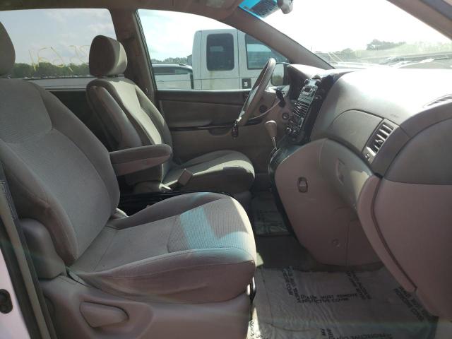 Photo 5 from auction – 2004 TOYOTA SIENNA CE with VIN 5TDZA23C04S118381