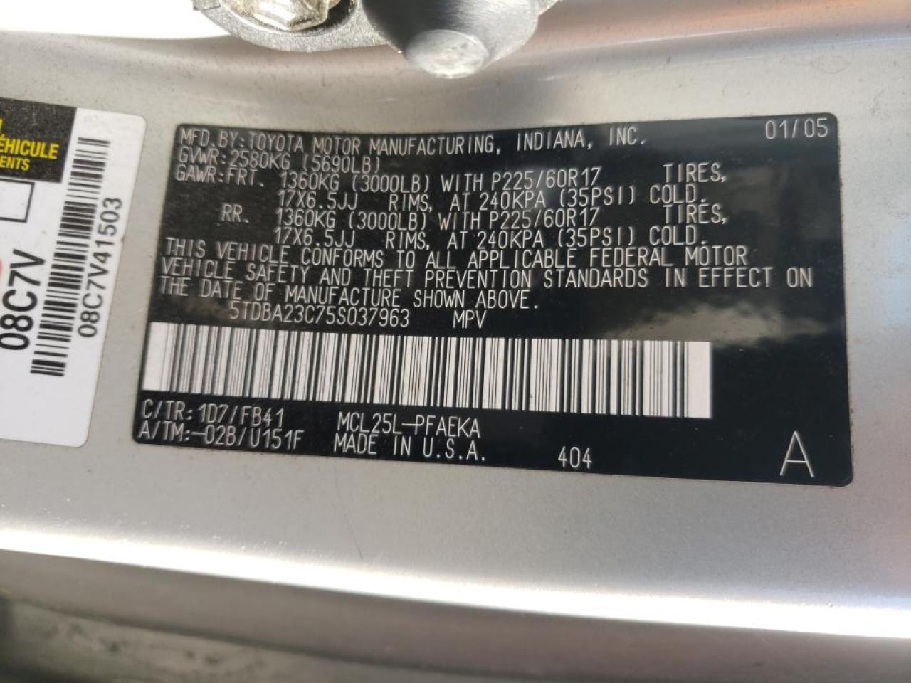 Photo 10 from auction – 2005 TOYOTA SIENNA with VIN 5TDBA23C75S037963