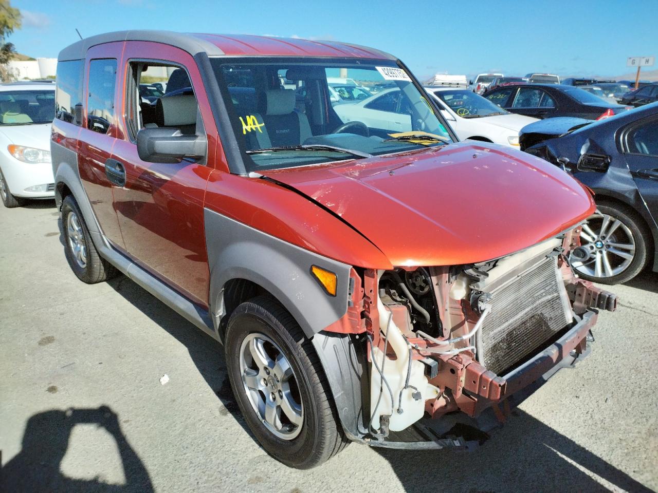 HONDA ELEMENT 2005 with VIN 5J6YH18335L011669 - Photo from auction