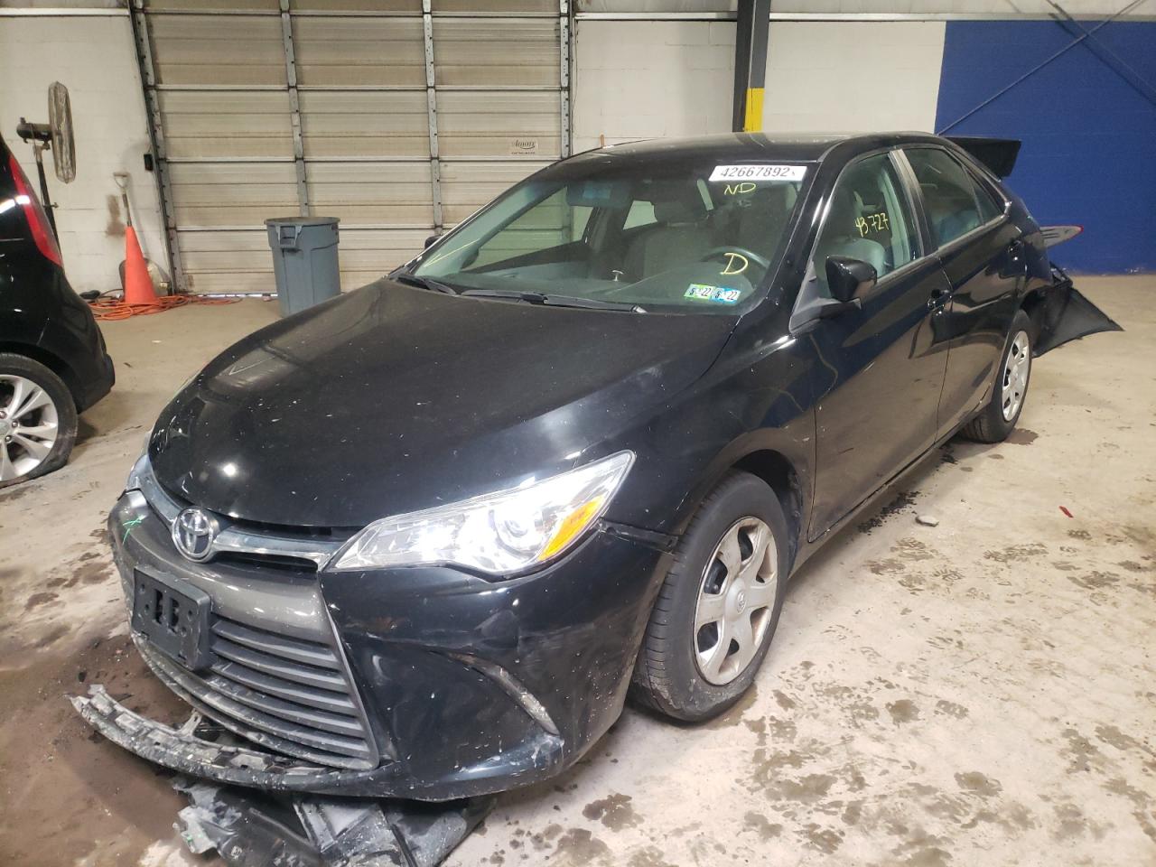 Photo 2 from auction – 2017 TOYOTA CAMRY LE with VIN 4T1BF1FK3HU429638