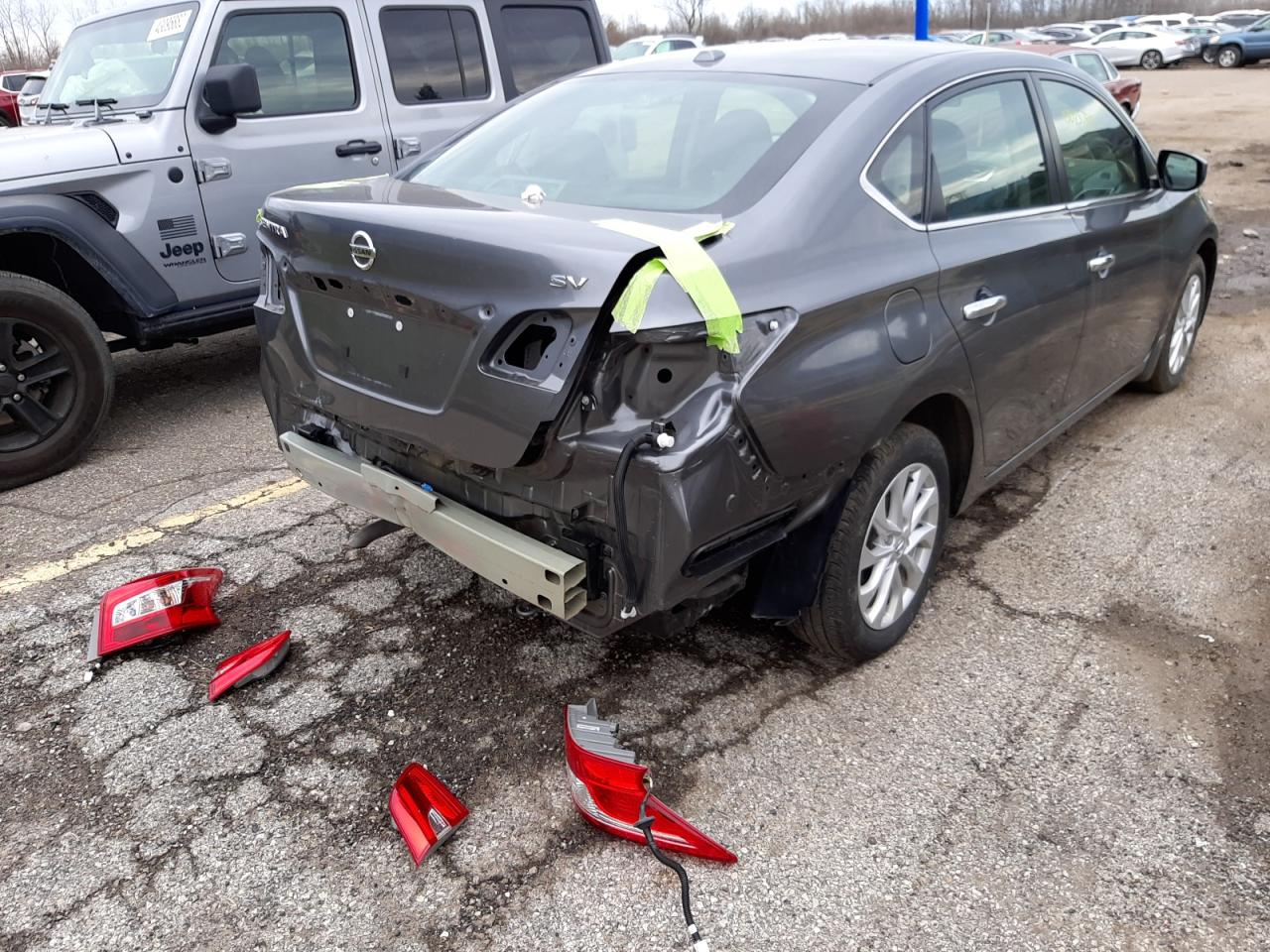 Photo 4 from auction – 2019 NISSAN SENTRA S with VIN 3N1AB7AP2KL614205