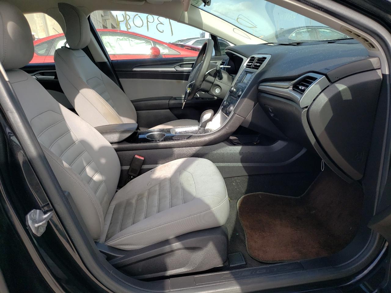 Photo 5 from auction – 2014 FORD FUSION S with VIN 1FA6P0G79E5352440