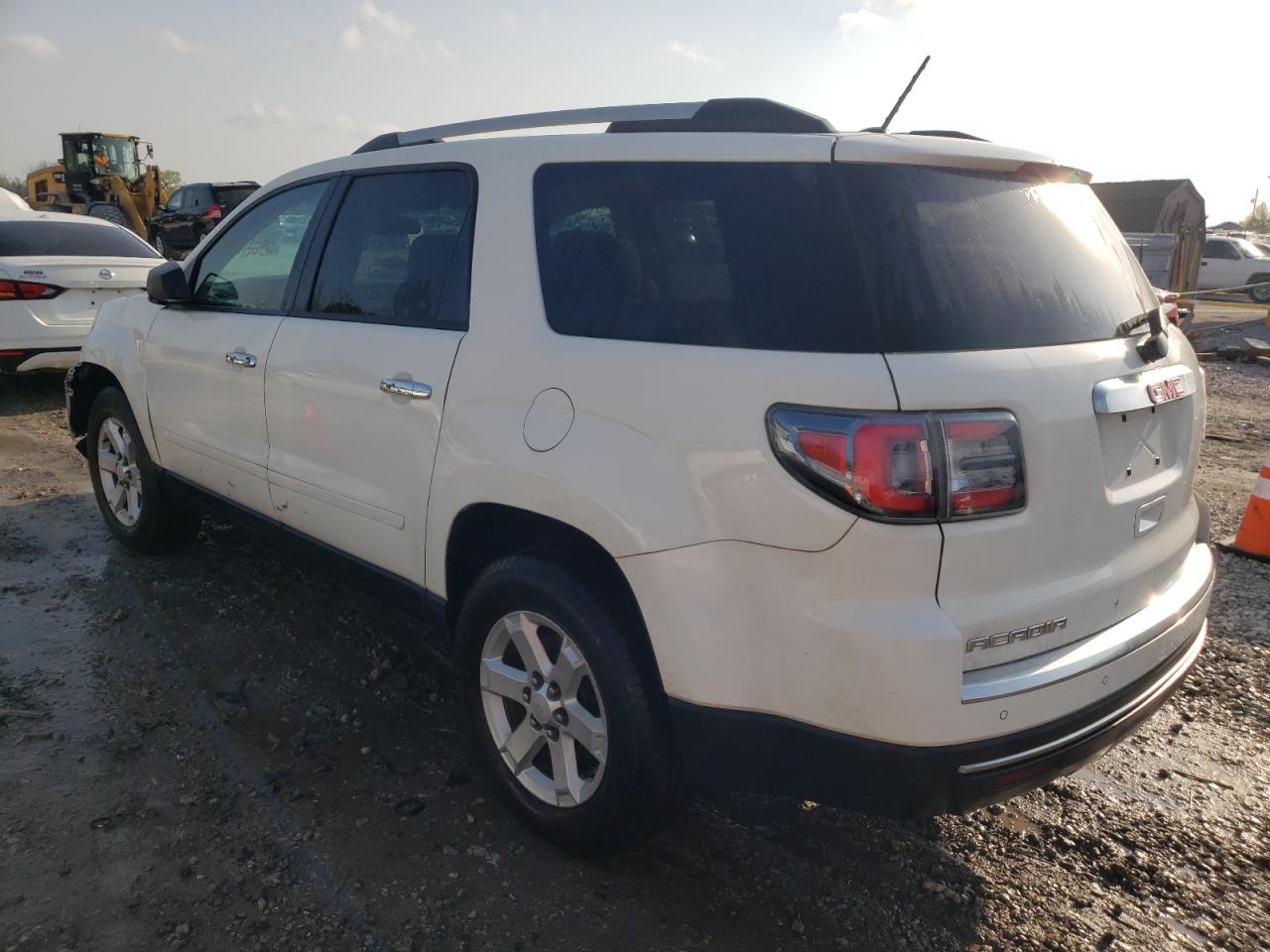 Photo 3 from auction – 2014 GMC ACADIA SLE with VIN 1GKKRNED7EJ201035