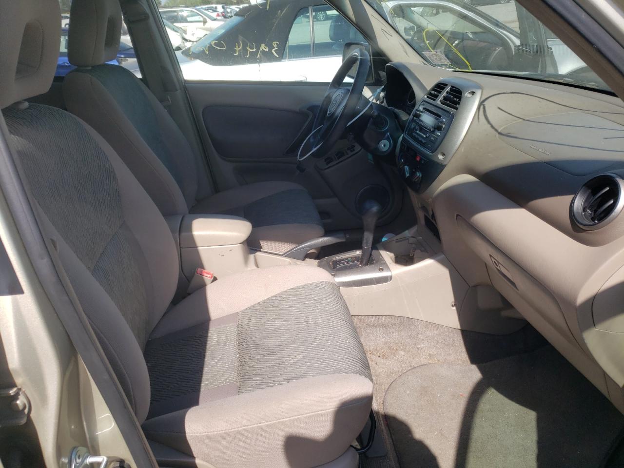 Photo 5 from auction – 2003 TOYOTA RAV4 with VIN JTEGH20V330107526