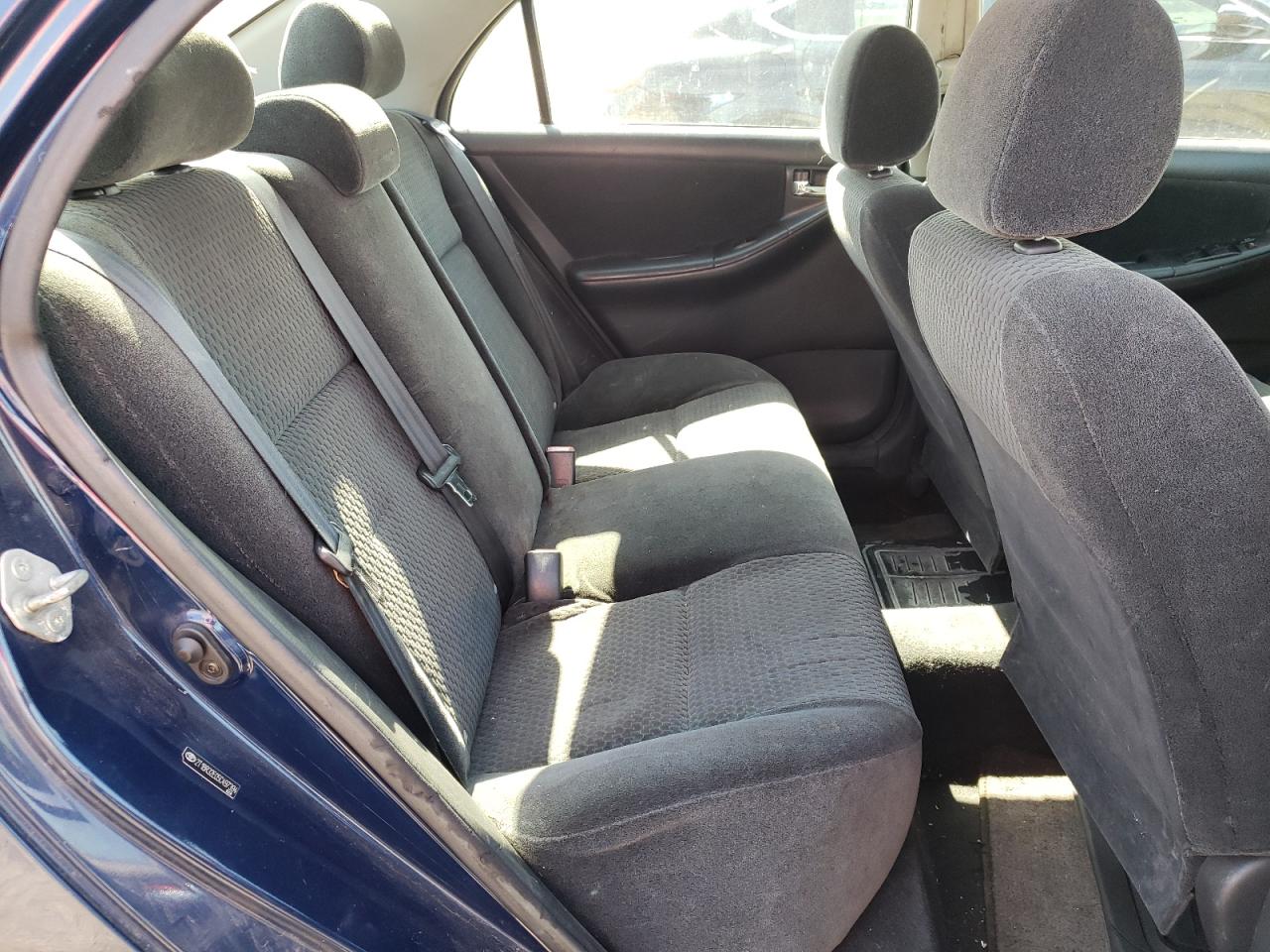 Photo 6 from auction – 2005 TOYOTA COROLLA CE with VIN 2T1BR32E05C497394