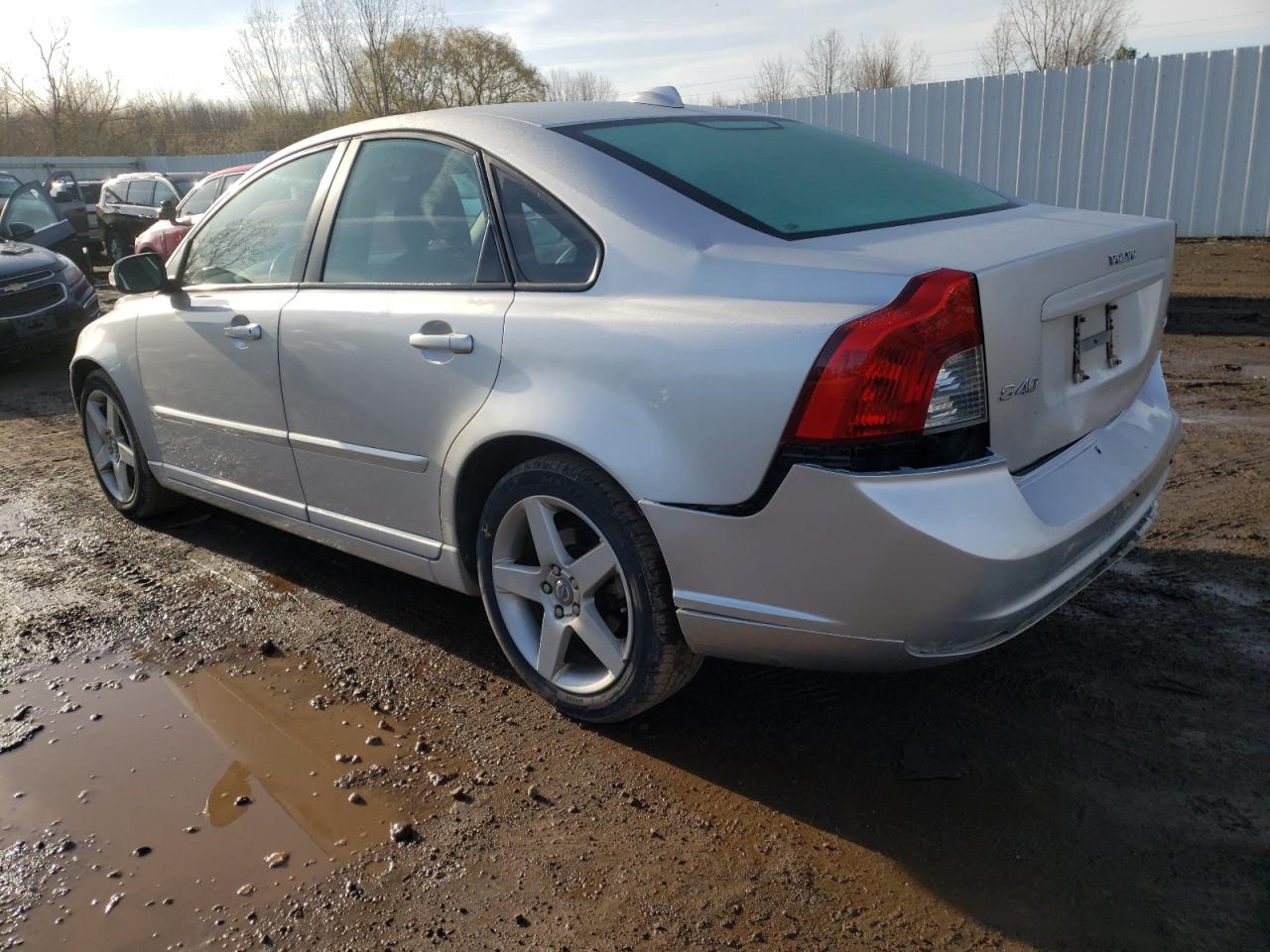 Photo 3 from auction – 2008 VOLVO S40 2.4I with VIN YV1MS382682374464