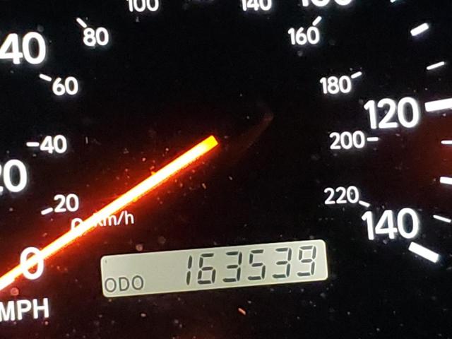 Photo 8 from auction – 2000 LEXUS ES 300 with VIN JT8BF28G3Y0269009