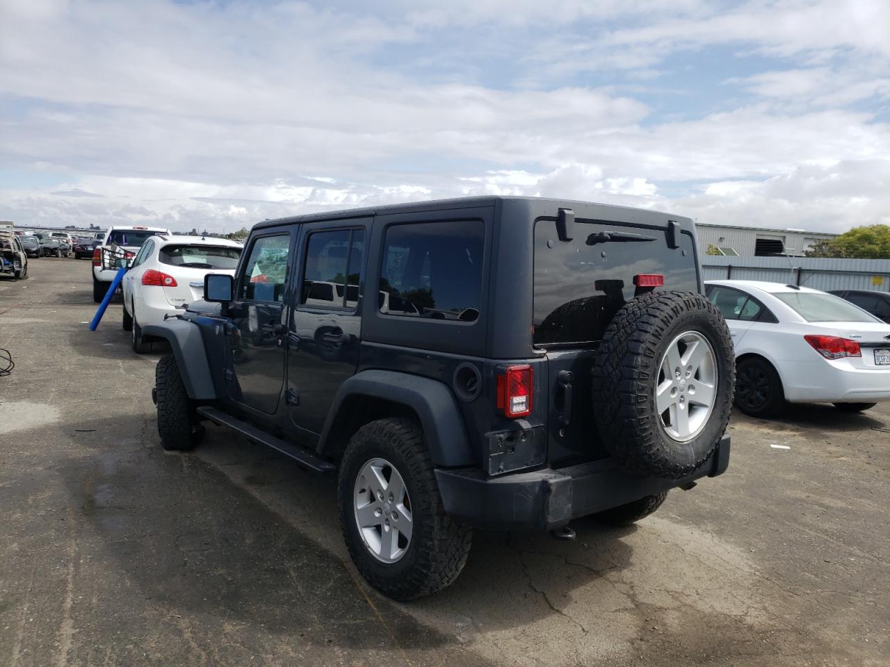 Photo 3 from auction – 2016 JEEP WRANGLER U with VIN 1C4BJWDG2GL315648
