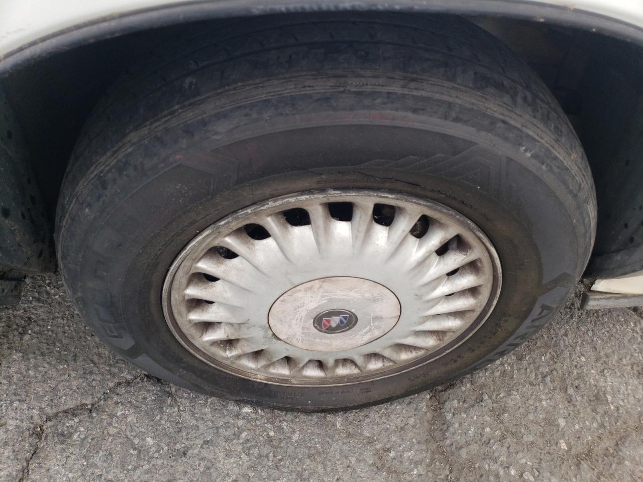 Photo 9 from auction – 1998 BUICK LESABRE with VIN 1G4HP52K0WH532557
