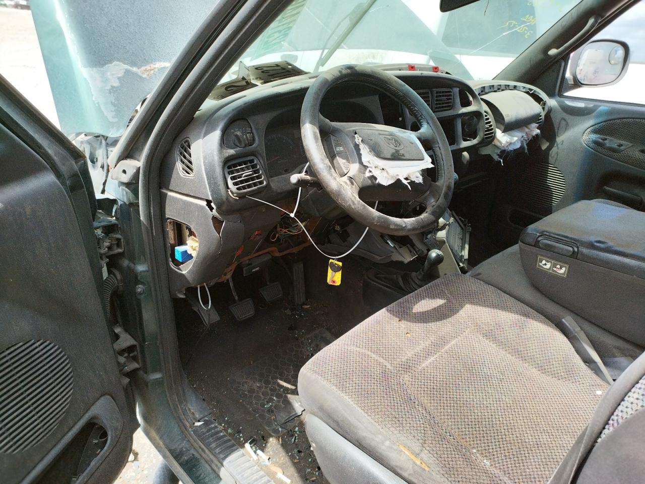 Photo 9 from auction – 2001 DODGE RAM 1500 with VIN 3B7HF13Y11G762839