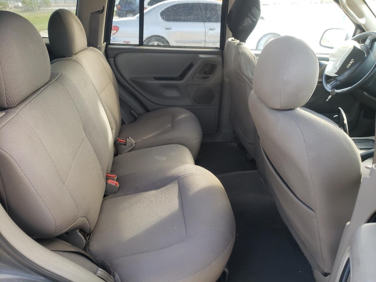 Photo 6 from auction – 2004 JEEP GRAND CHER with VIN 1J4GX48S34C127928