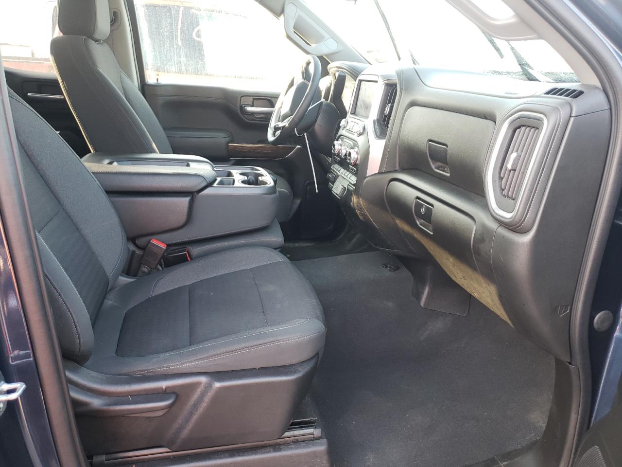 Photo 5 from auction – 2021 GMC SIERRA K15 with VIN 1GTR9CED0MZ349414