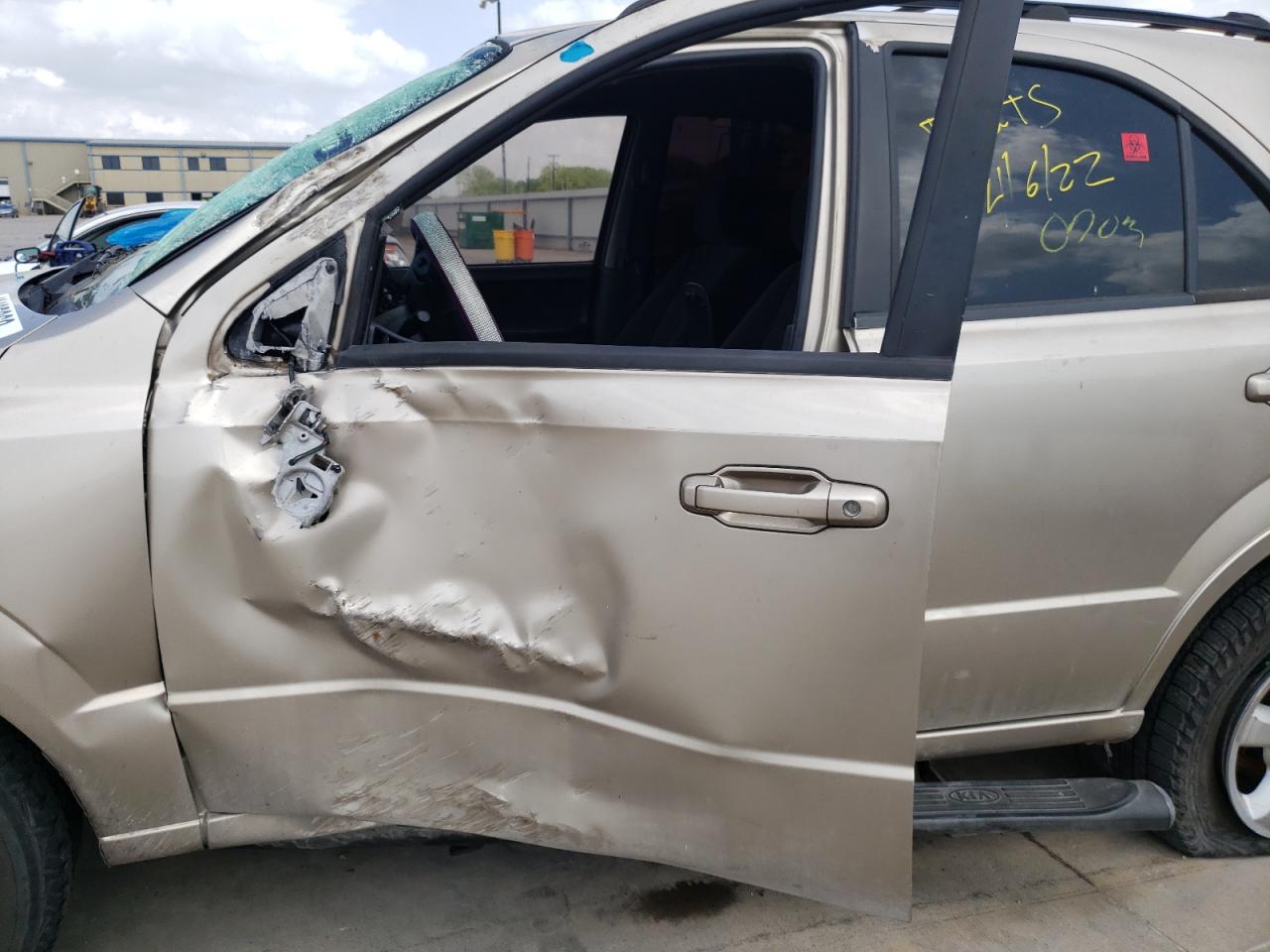 Photo 9 from auction – 2007 KIA SORENTO EX with VIN KNDJD736575671159