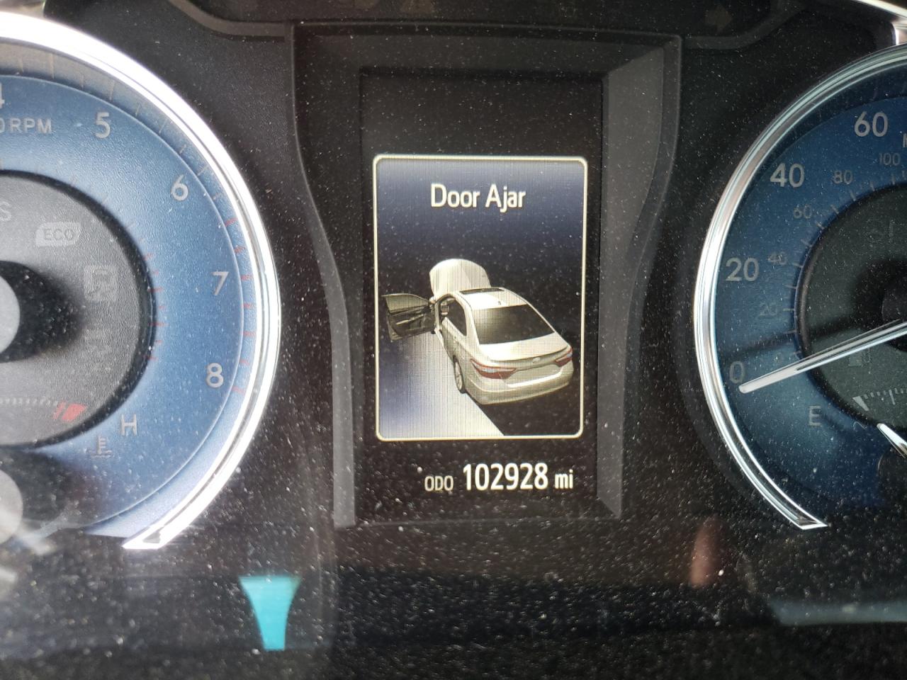 Photo 8 from auction – 2017 TOYOTA CAMRY LE with VIN 4T1BF1FK6HU620065