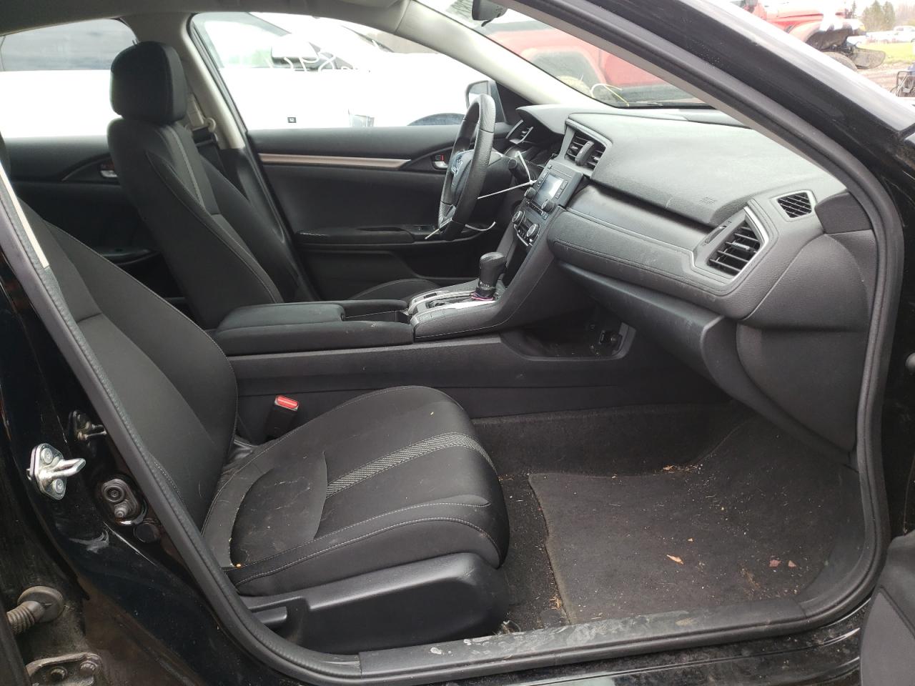 Photo 5 from auction – 2017 HONDA CIVIC LX with VIN 19XFC2F57HE049702