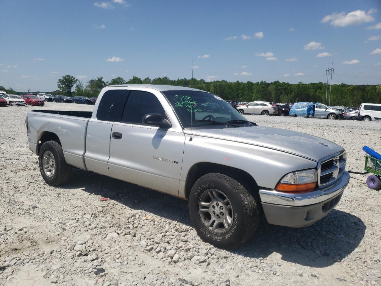 DODGE DAKOTA 2001 with VIN 1B7GL22X81S259451 - Photo from auction