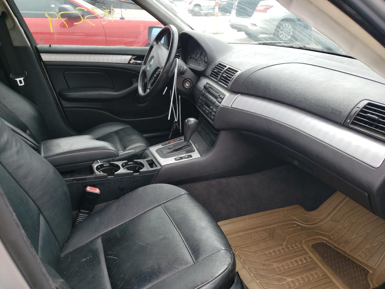 Photo 5 from auction – 2004 BMW 325 I with VIN WBAET37454NJ96160