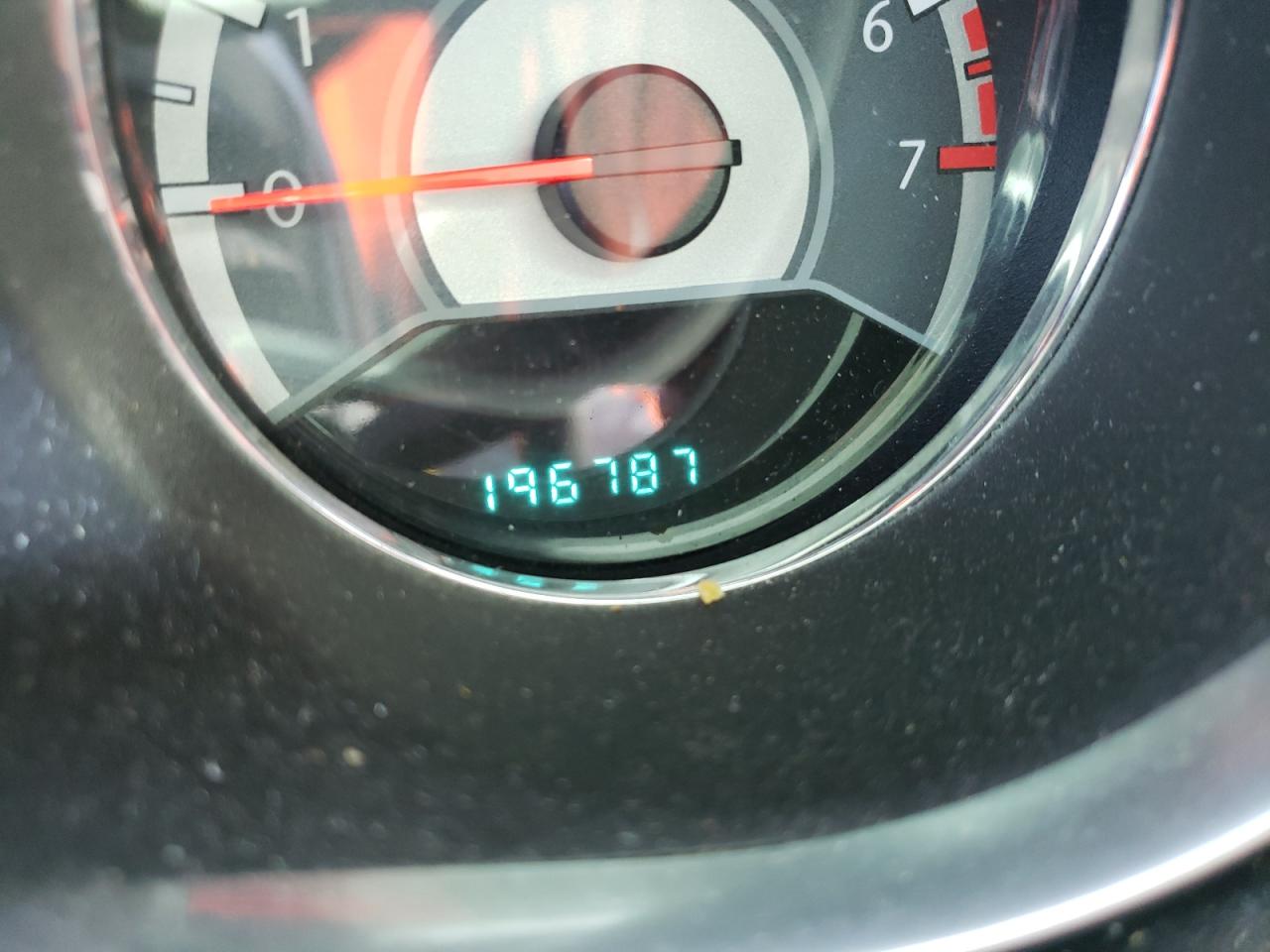 Photo 8 from auction – 2011 CHRYSLER 200 LX with VIN 1C3BC4FBXBN570629