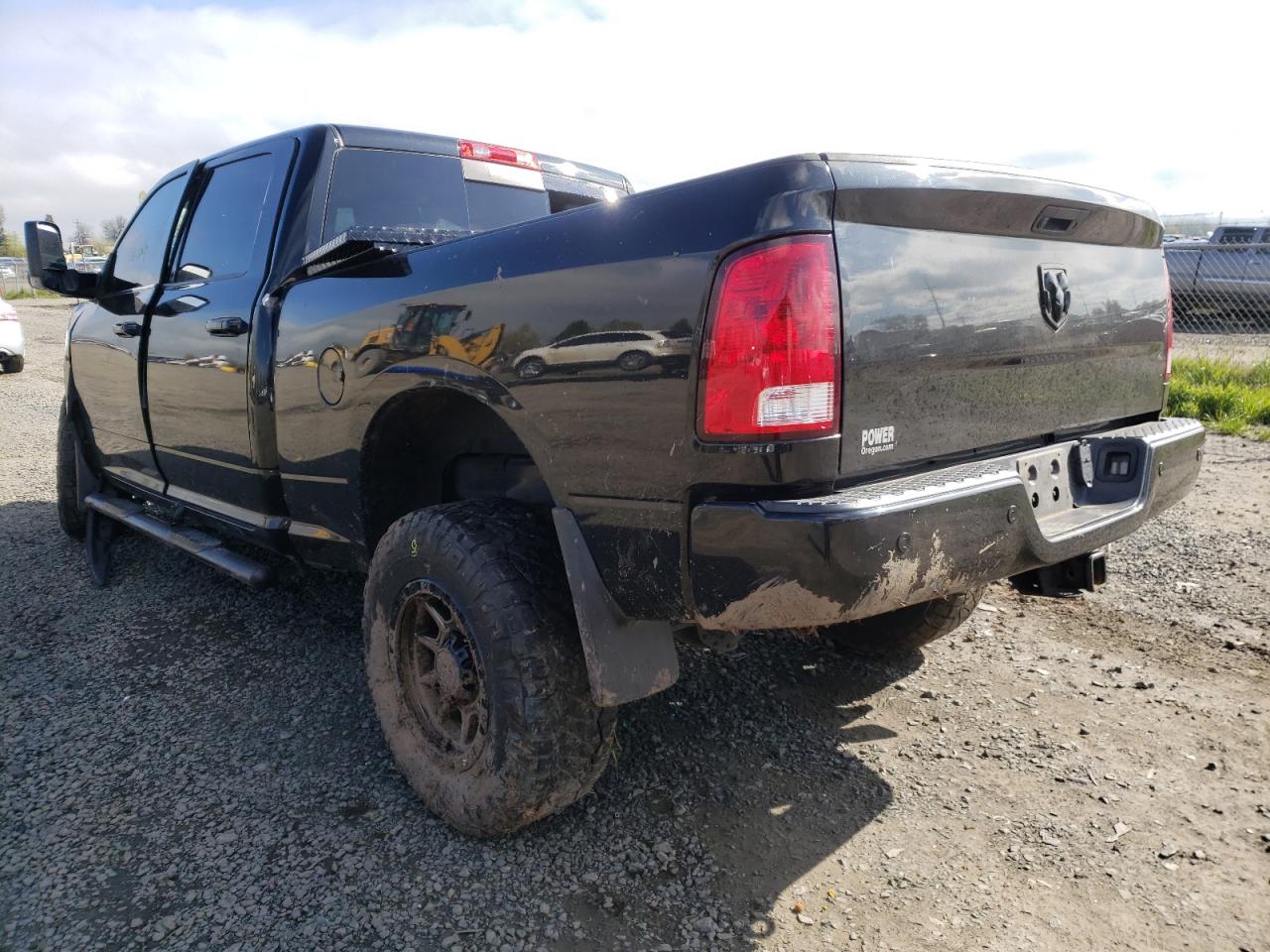 Photo 3 from auction – 2017 RAM 2500 SLT with VIN 3C6UR5DLXHG581336