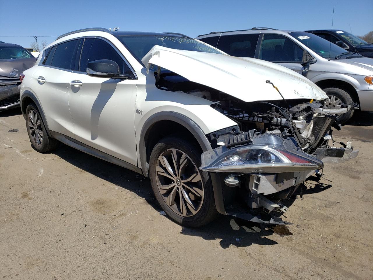 INFINITI QX30 BASE 2017 with VIN SJKCH5CR2HA021965 - Photo from auction