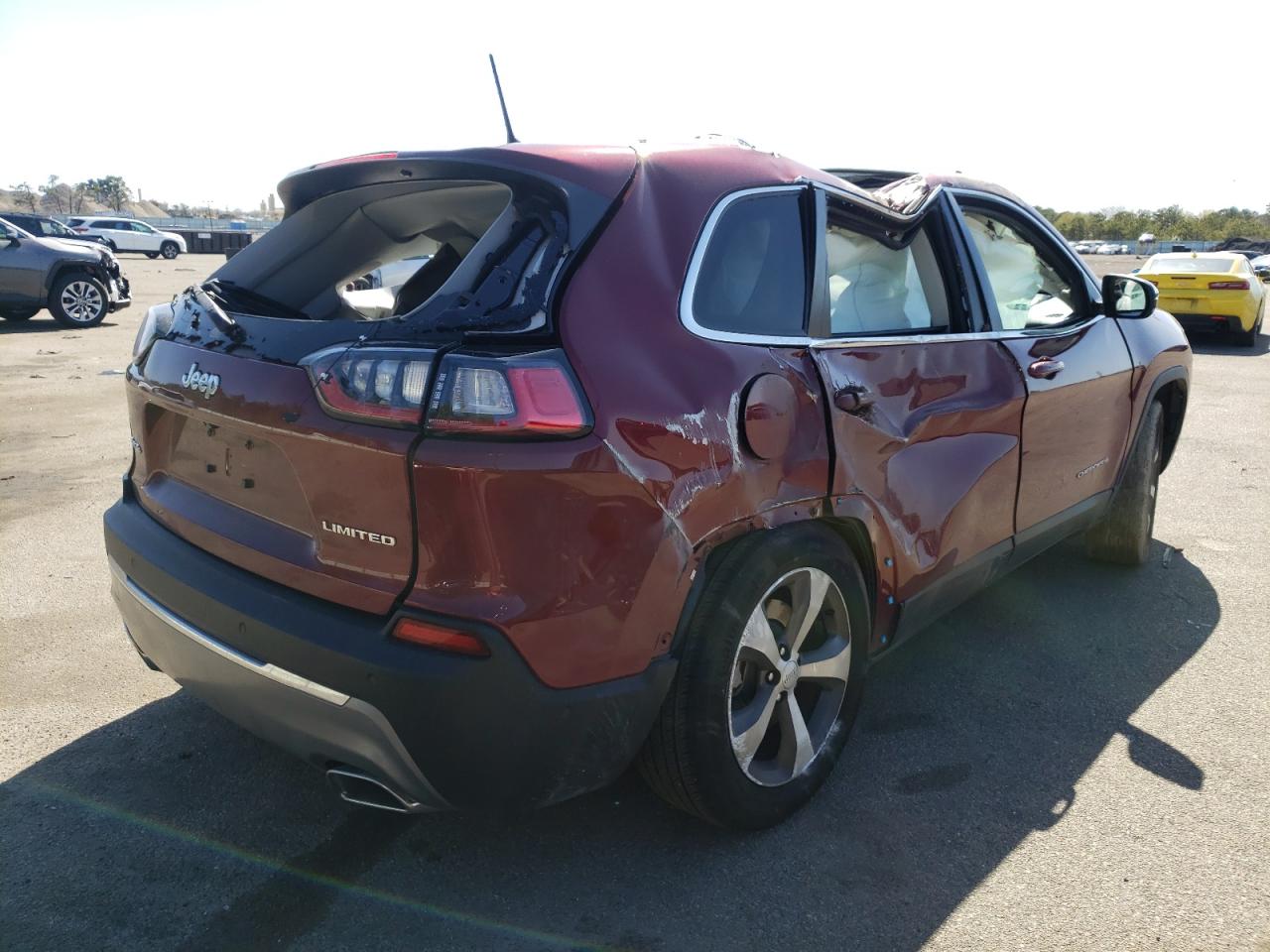 Photo 17 from auction – 2021 JEEP CHEROKEE L with VIN 1C4PJMDX5MD237804
