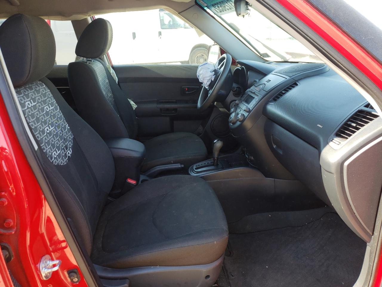 Photo 5 from auction – 2010 KIA SOUL with VIN KNDJT2A24A7042283