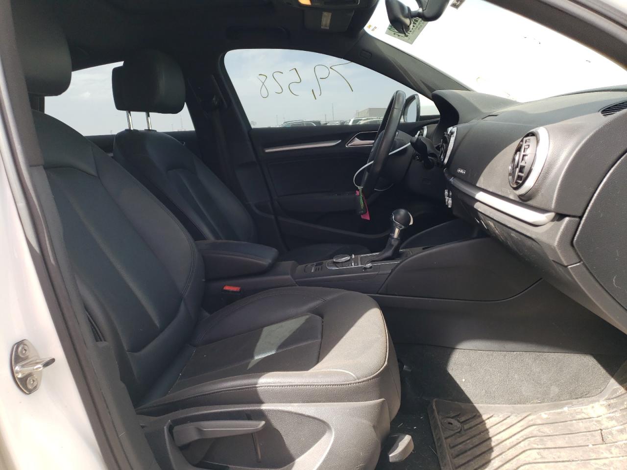 Photo 5 from auction – 2016 AUDI A3 PREMIUM with VIN WAUB8GFF3G1107616