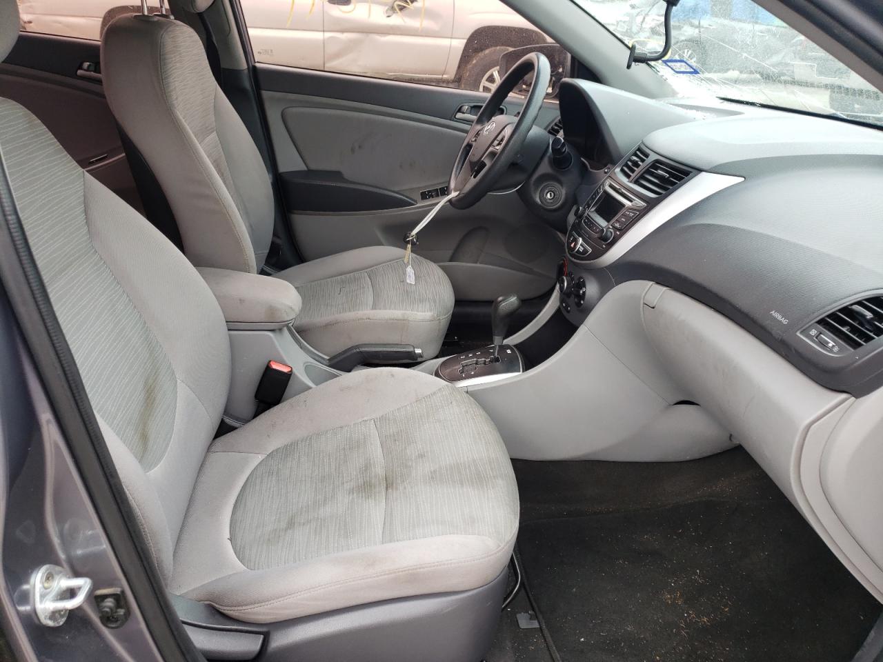 Photo 5 from auction – 2016 HYUNDAI ACCENT SE with VIN KMHCT4AE6GU017616