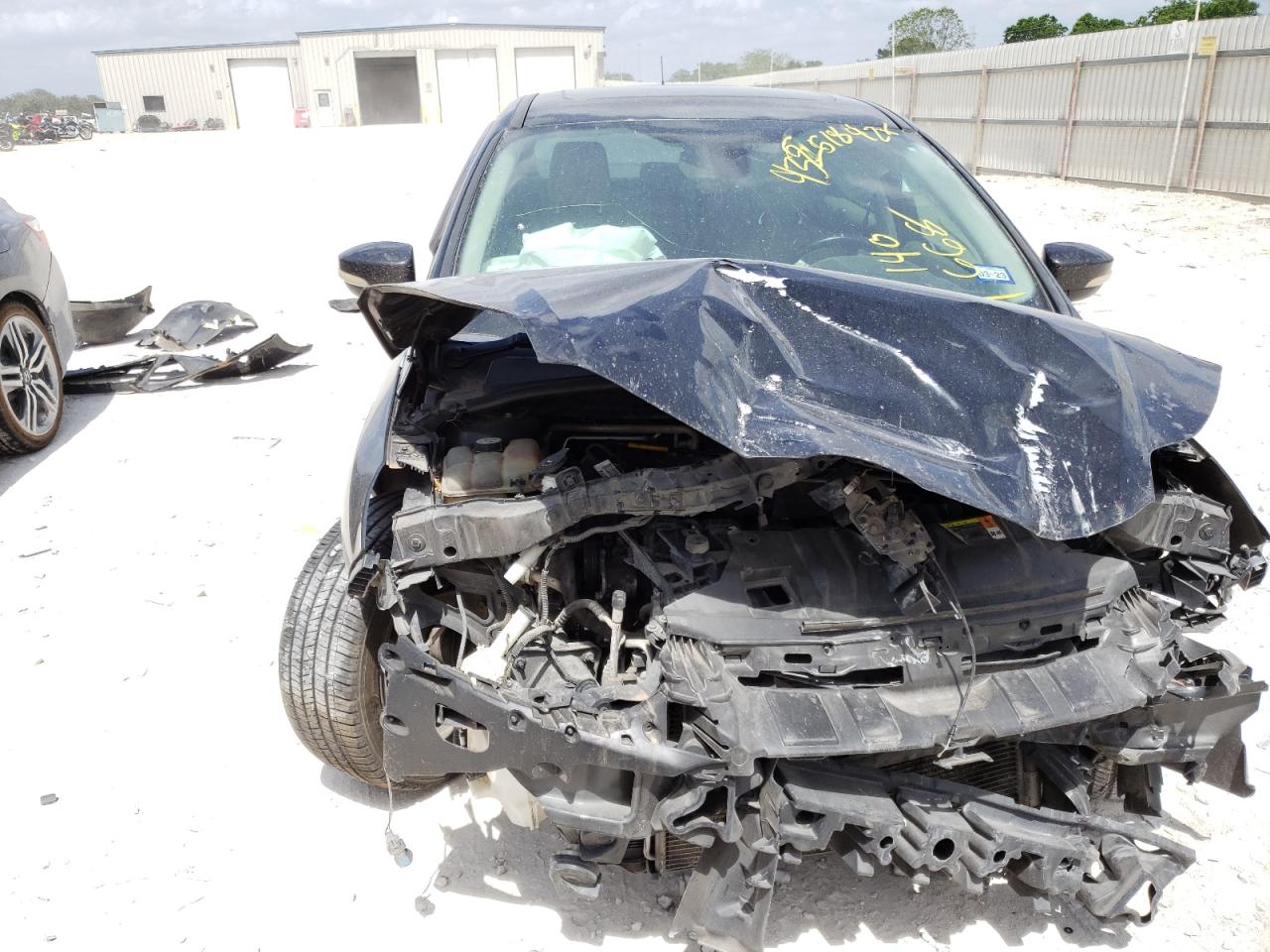 Photo 16 from auction – 2012 FORD FOCUS SEL with VIN 1FAHP3H21CL140668