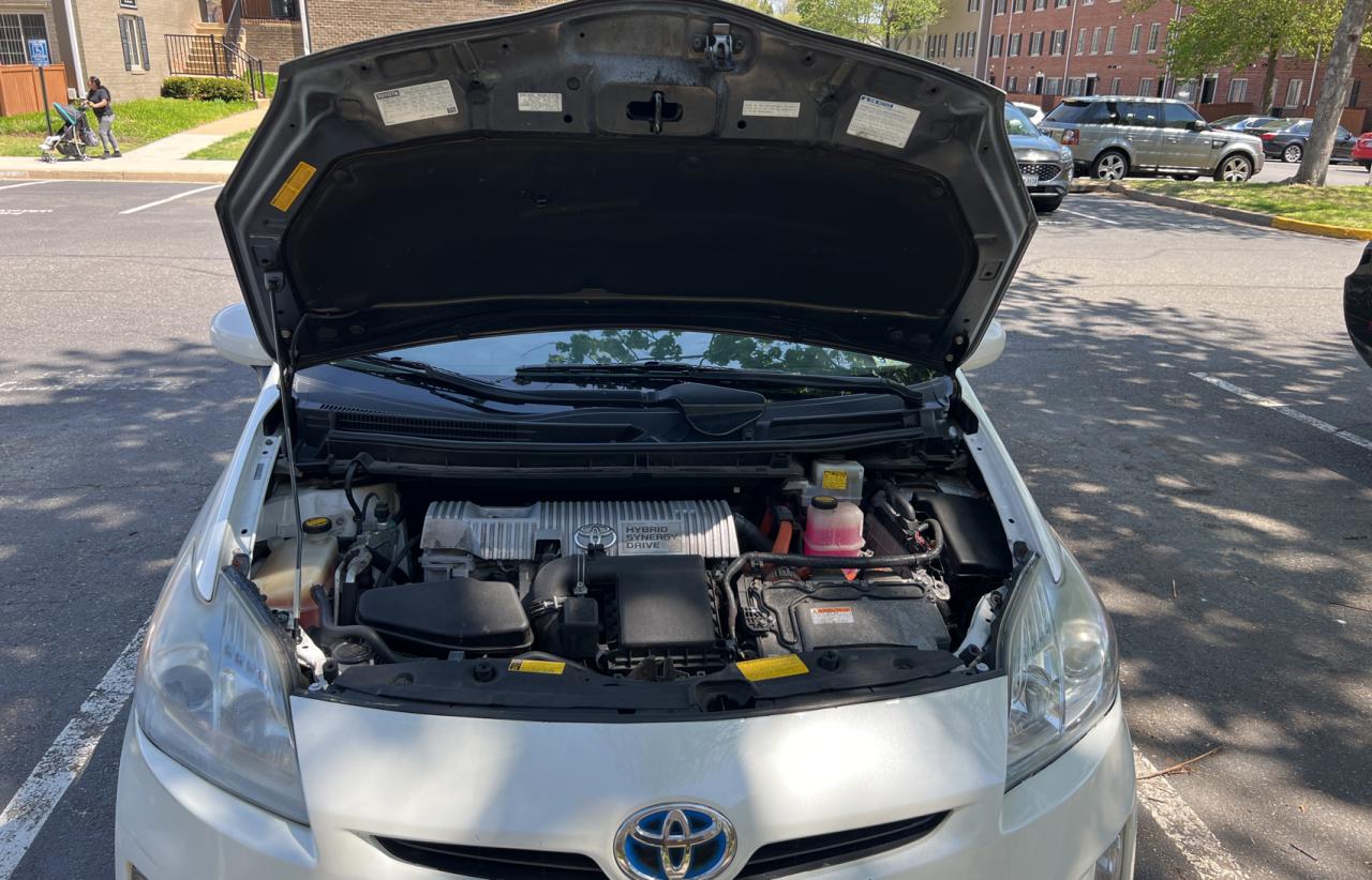 Photo 7 from auction – 2012 TOYOTA PRIUS with VIN JTDKN3DU3C1485208