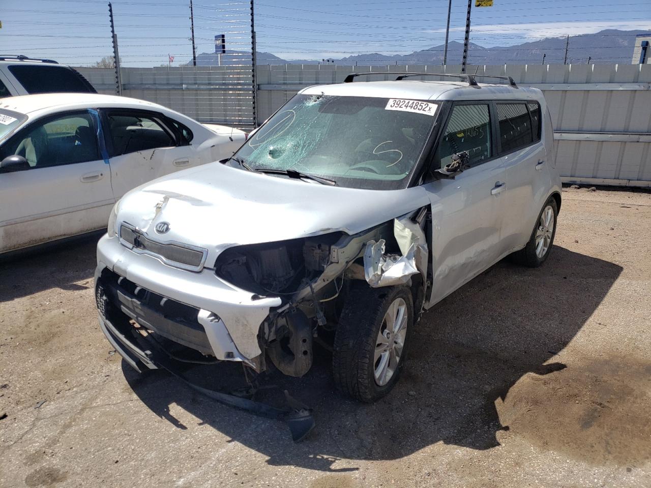 Photo 2 from auction – 2015 KIA SOUL with VIN KNDJN2A25F7779316