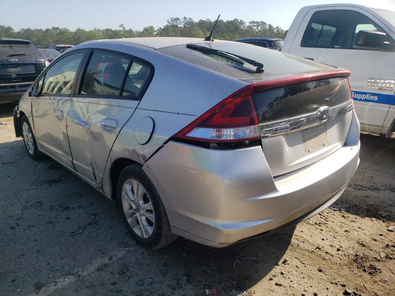 Photo 3 from auction – 2013 HONDA INSIGHT EX with VIN JHMZE2H73DS005692