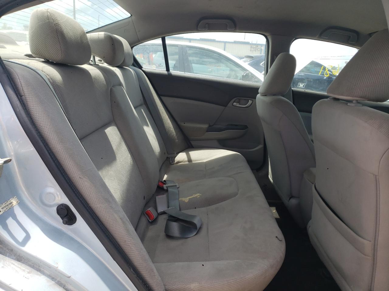 Photo 6 from auction – 2012 HONDA CIVIC LX with VIN 19XFB2F56CE062906