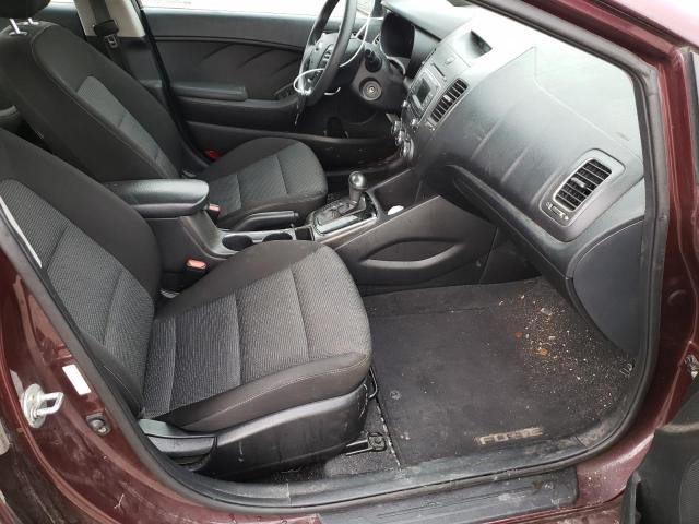Photo 5 from auction – 2018 KIA FORTE LX with VIN 3KPFK4A70JE175266