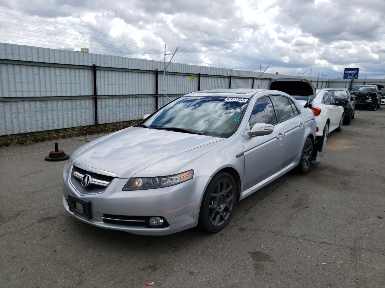 Photo 2 from auction – 2008 ACURA TL TYPE S with VIN 19UUA76508A055792