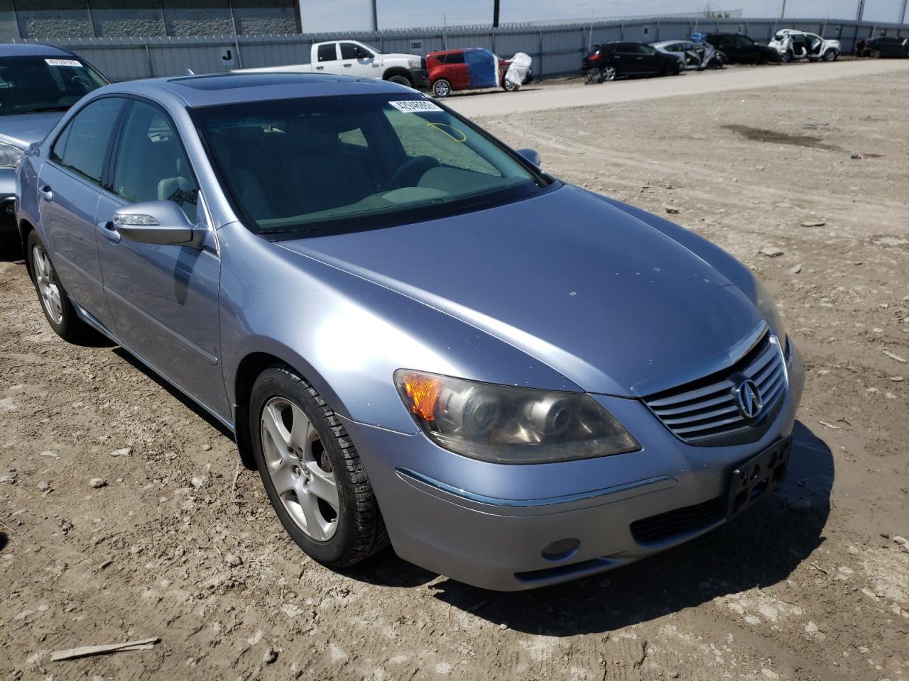 ACURA RL 2006 with VIN JH4KB16596C002783 - Photo from auction