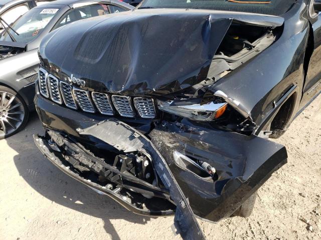 Photo 9 from auction – 2017 JEEP GRAND CHER with VIN 1C4RJECG2HC915713