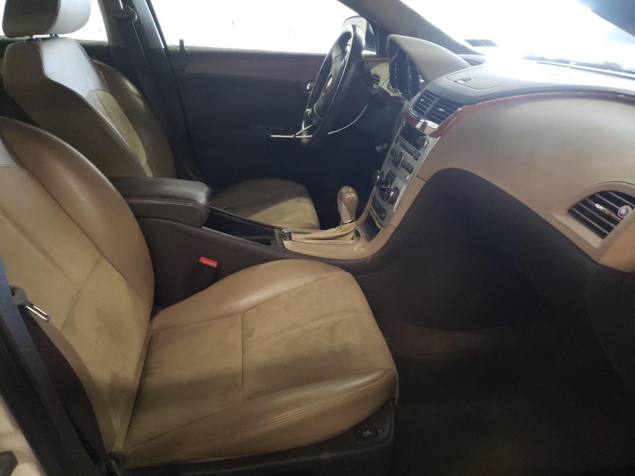 Photo 5 from auction – 2010 CHEVROLET MALIBU 2LT with VIN 1G1ZD5EB5A4109785
