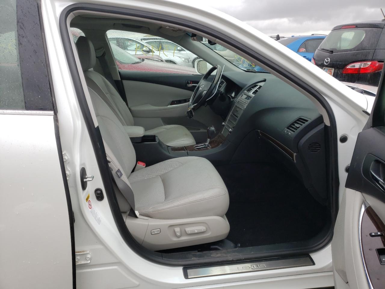 Photo 5 from auction – 2011 LEXUS ES 350 with VIN JTHBK1EG8B2471348