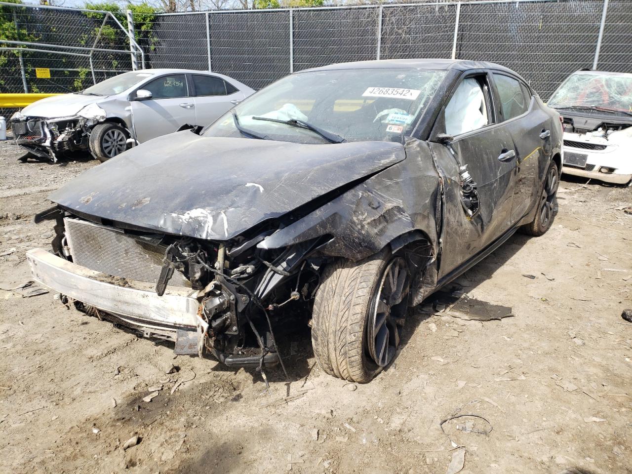 Photo 2 from auction – 2017 NISSAN MAXIMA with VIN 1N4AA6AP9HC384232