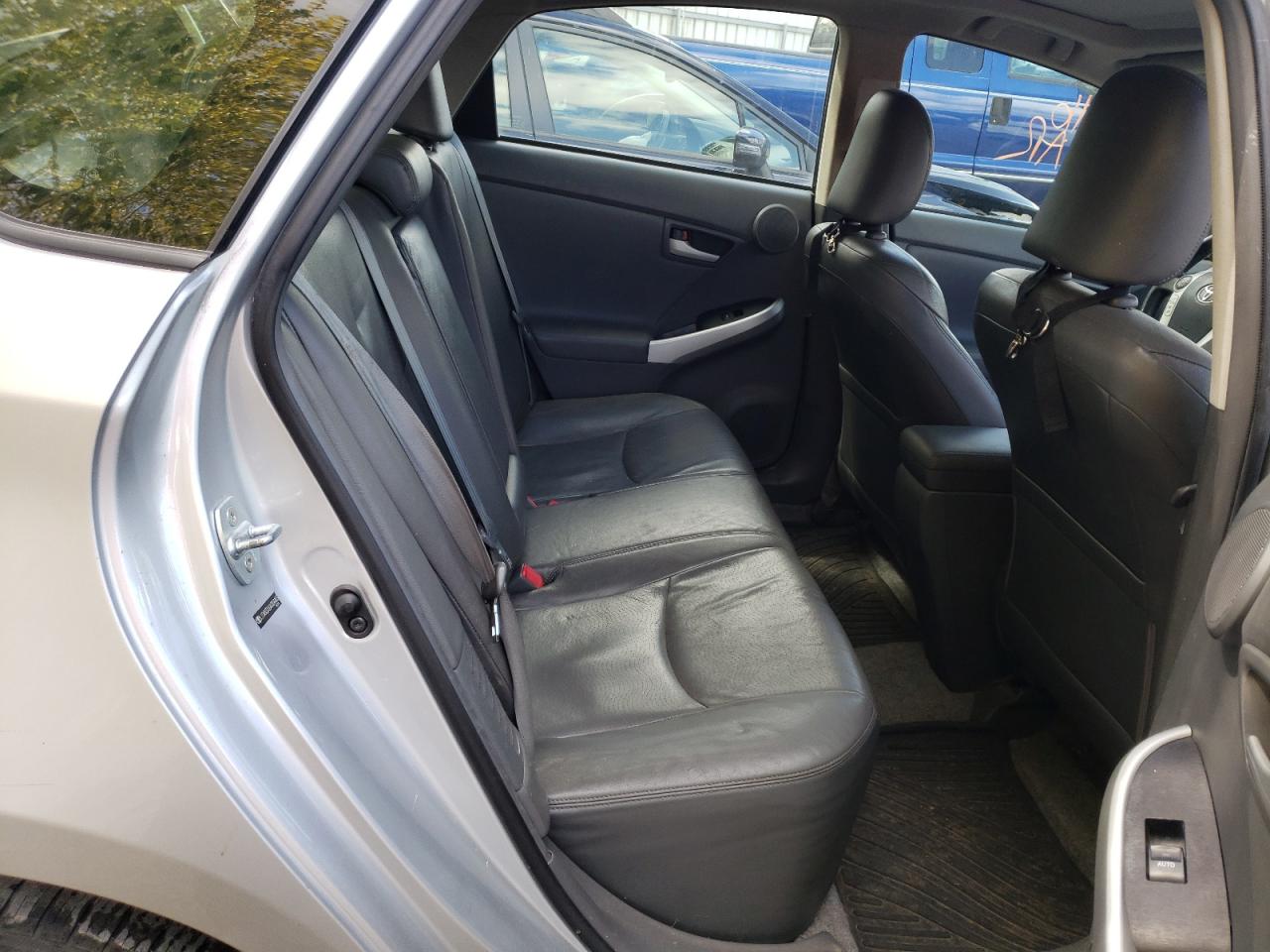 Photo 6 from auction – 2010 TOYOTA PRIUS with VIN JTDKN3DU6A0004483