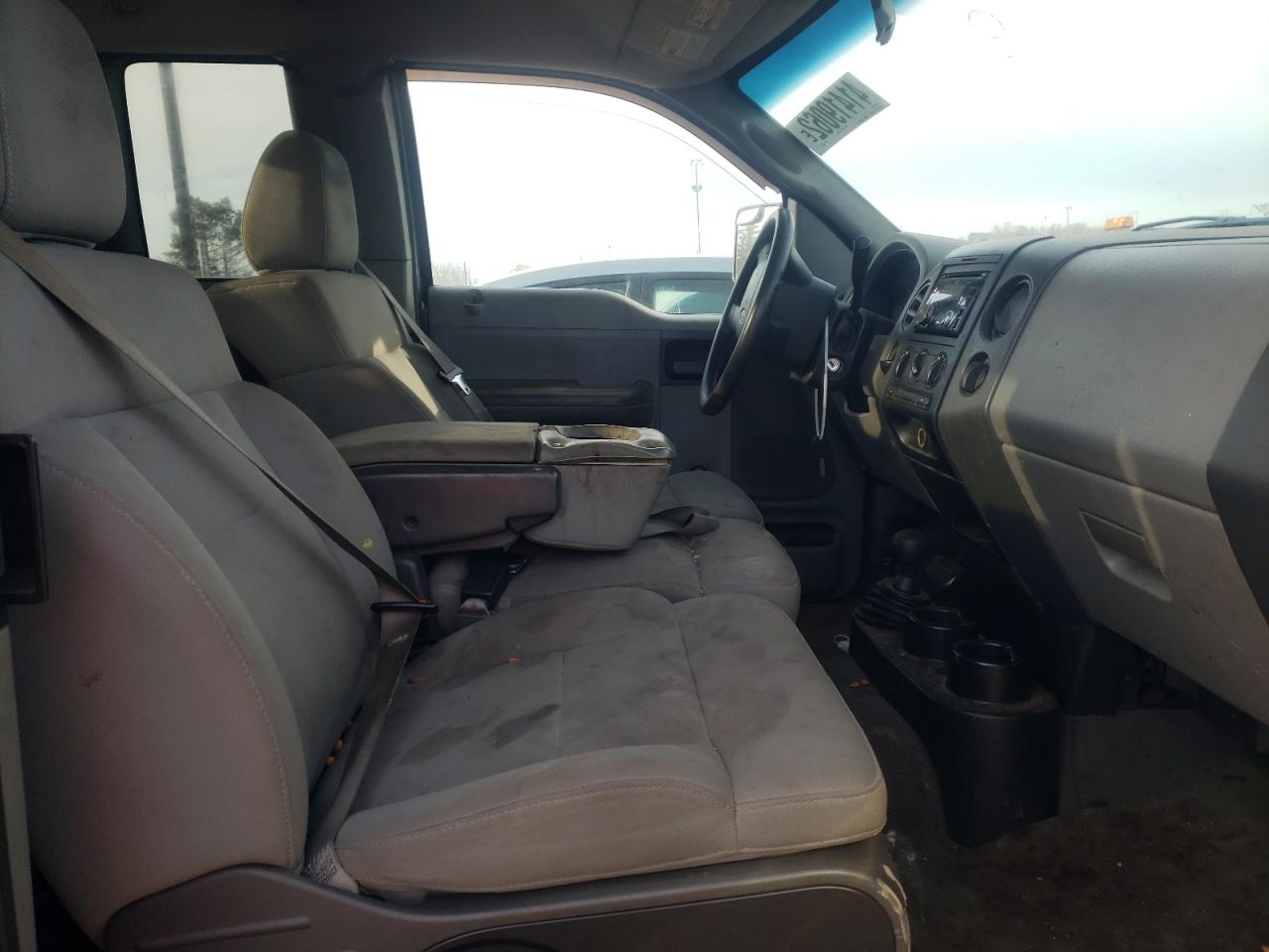 Photo 5 from auction – 2006 FORD F150 with VIN 1FTRX14W96FA20471