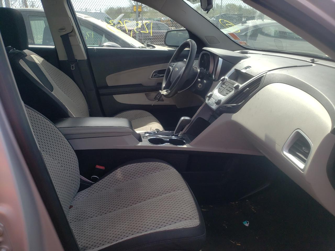 Photo 5 from auction – 2010 CHEVROLET EQUINOX LS with VIN 2CNALBEW8A6308333